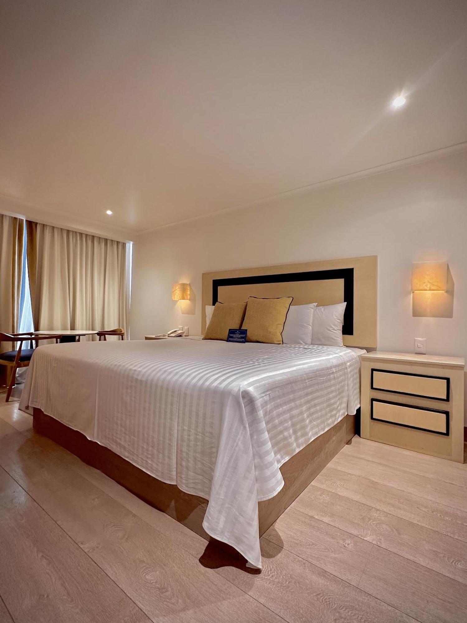 Hotel Stella Maris เม็กซิโกซิตี้ ภายนอก รูปภาพ